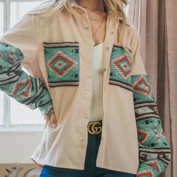 THE SHASTA LADIES AZTEC PRINT CORDUROY SHACKET - Picture 3 of 12